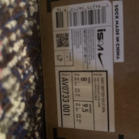 Nike /I.S.P.A. Runner’s shoe with socks - Picture 5 of 5